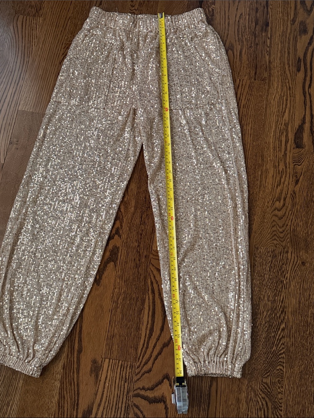 POL Sequin Jogger Pants in Champagne gold medium - Picture 7 of 12